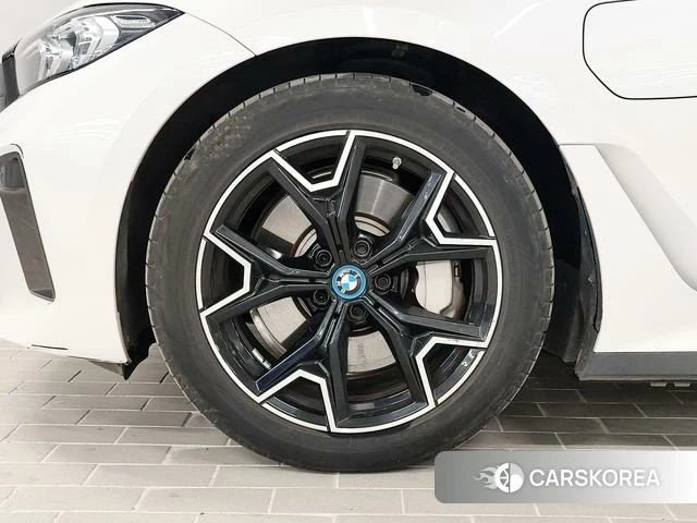 BMW i3 2024 Белый из Китая, фото 5