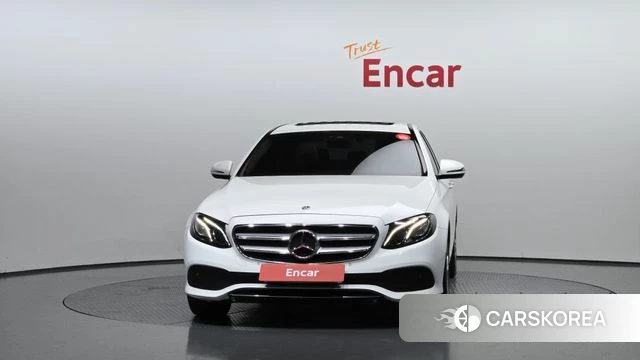 Mercedes-Benz E-Class W213 id 4318318 из Кореи 23