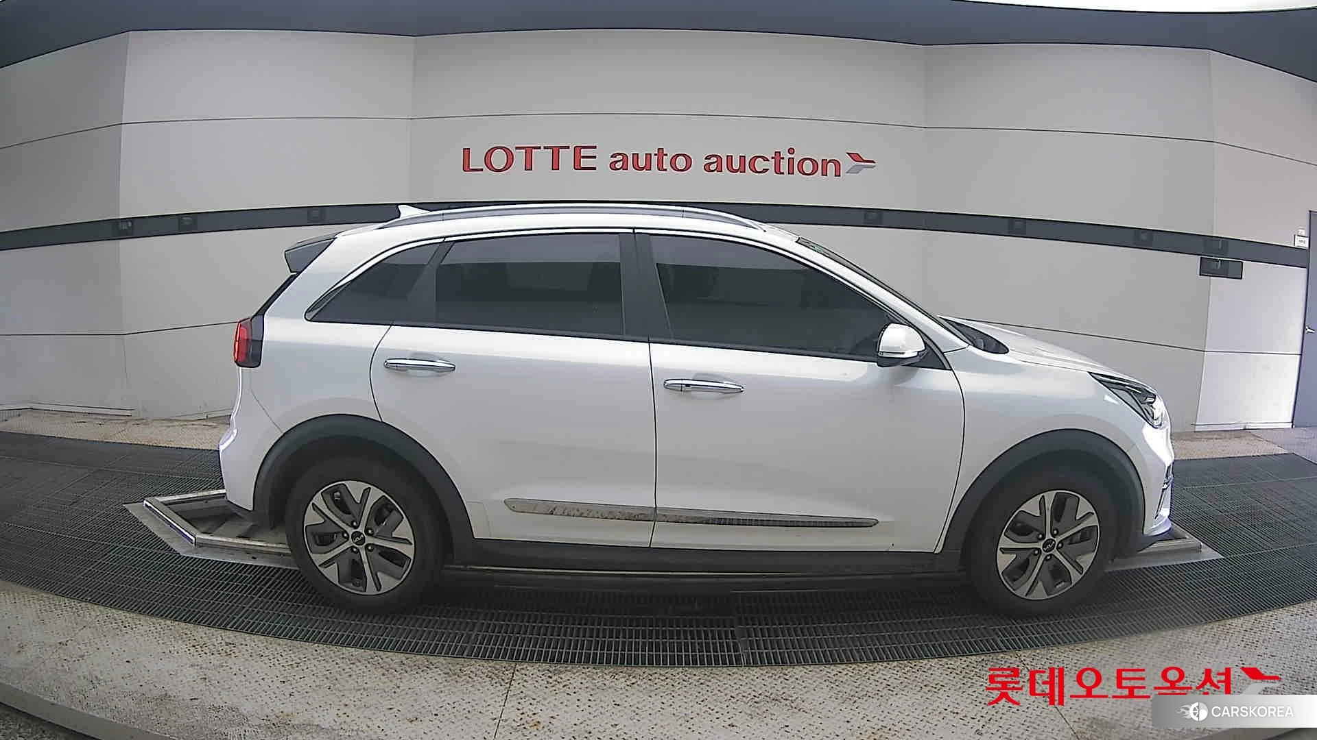 Kia Niro EV id 4498426 из Кореи 23