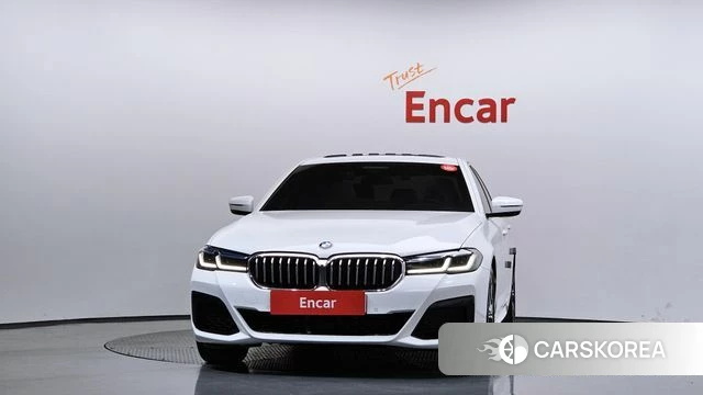 BMW 5 Series (G30) id 4186588 из Кореи 23