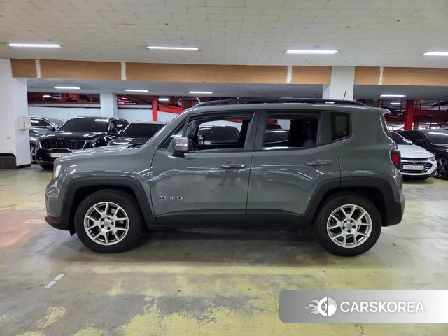 Jeep Renegade id 4585931 из Кореи 13
