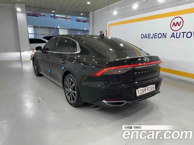 Hyundai The New Grandeur IG id 2954887 из Кореи 13