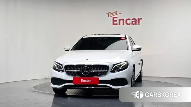 Mercedes-Benz E-Class W213 id 4907148 из Кореи 23