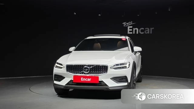 Volvo V60 Cross-Country 2nd Generation id 4855171 из Кореи 13