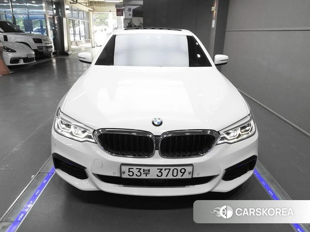 BMW 5 Series (G30) id 4363521 из Кореи 13