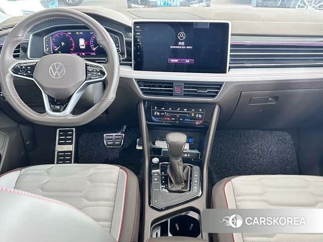 Volkswagen Tiguan L 2022 Шампань из Китая, фото 6
