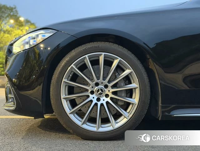 Mercedes-Benz S-class id 4238871 из Китая 3