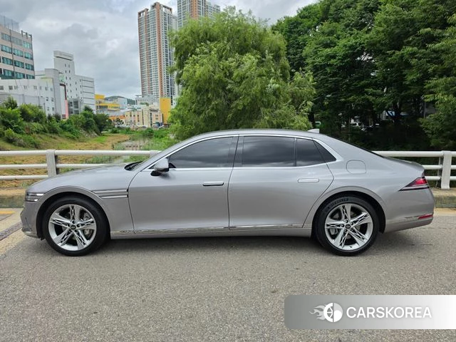 Genesis G90 (RS4) id 4584959 из Кореи 13