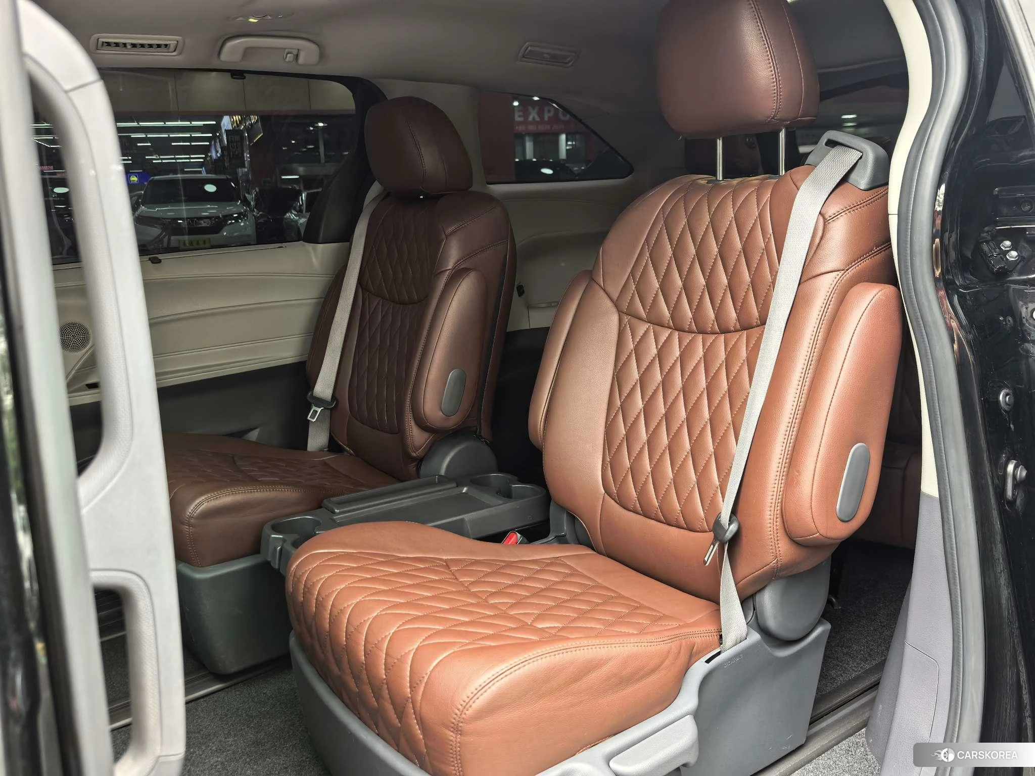 Toyota Saina id 4452296 из Китая 19
