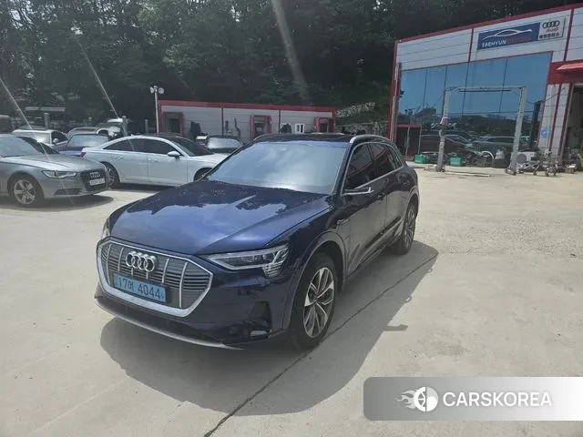 Audi e-Tron id 2427288 из Кореи 13
