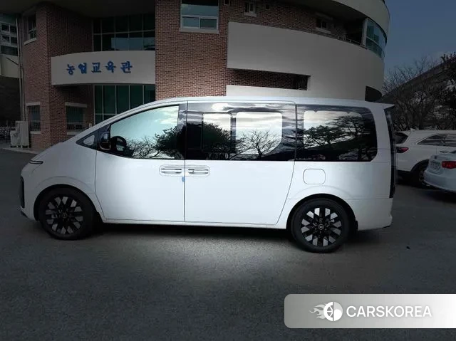 Hyundai Staria id 3739109 из Кореи 9