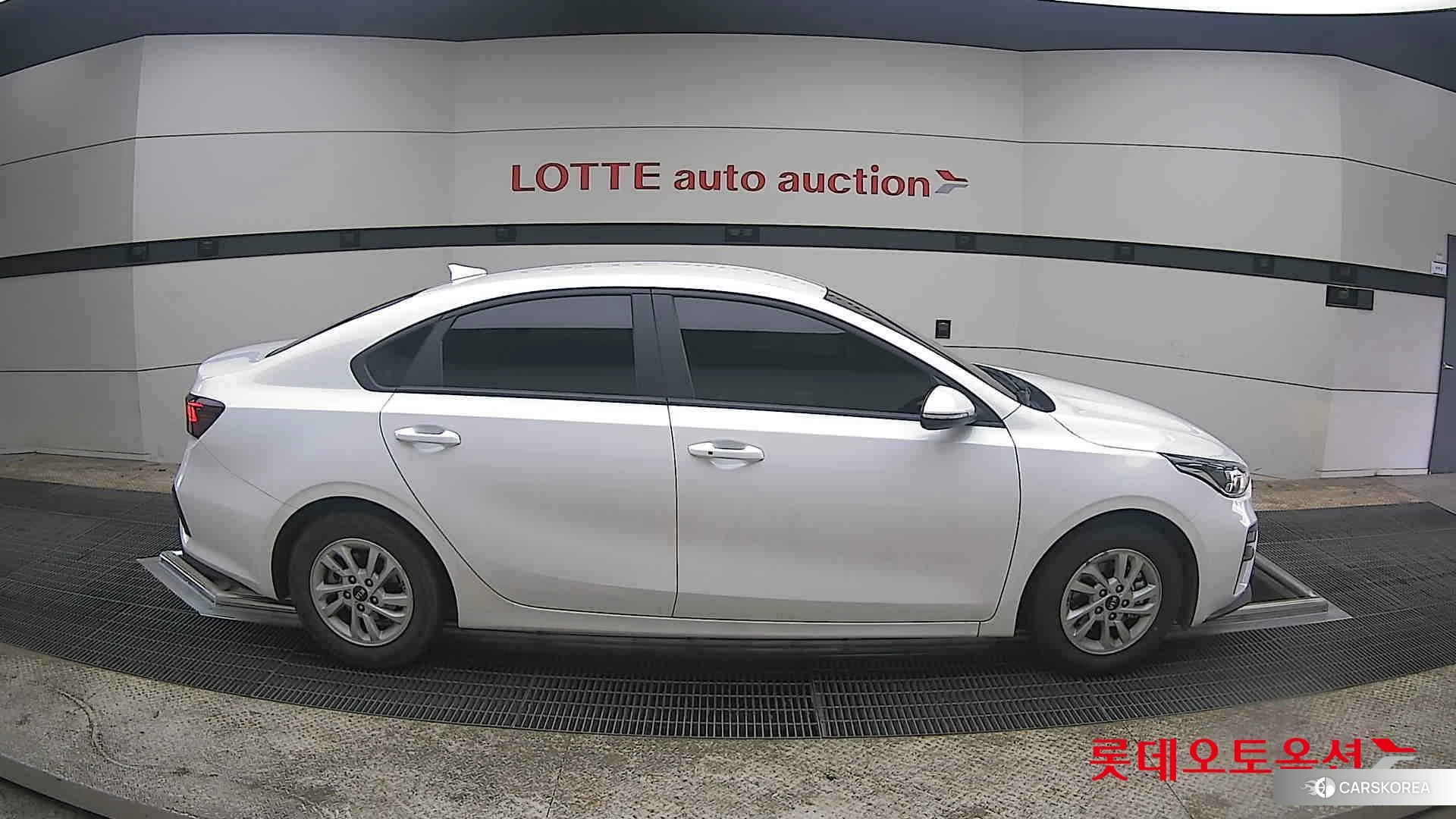 Kia K3 id 3869238 из Кореи 23