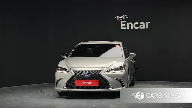 Lexus ES300h 7th generation id 3936780 из Кореи 13