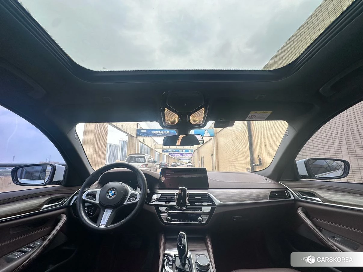 BMW 5 series id 4455709 из Китая 11