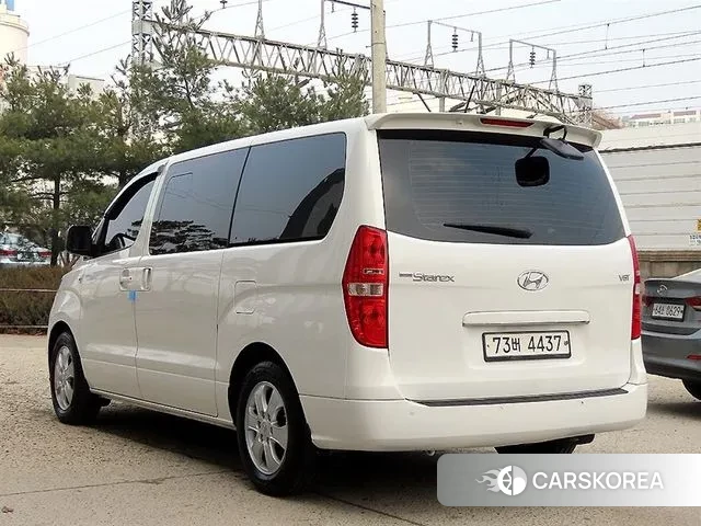 Hyundai The New Grand Starex id 3587862 из Кореи 12