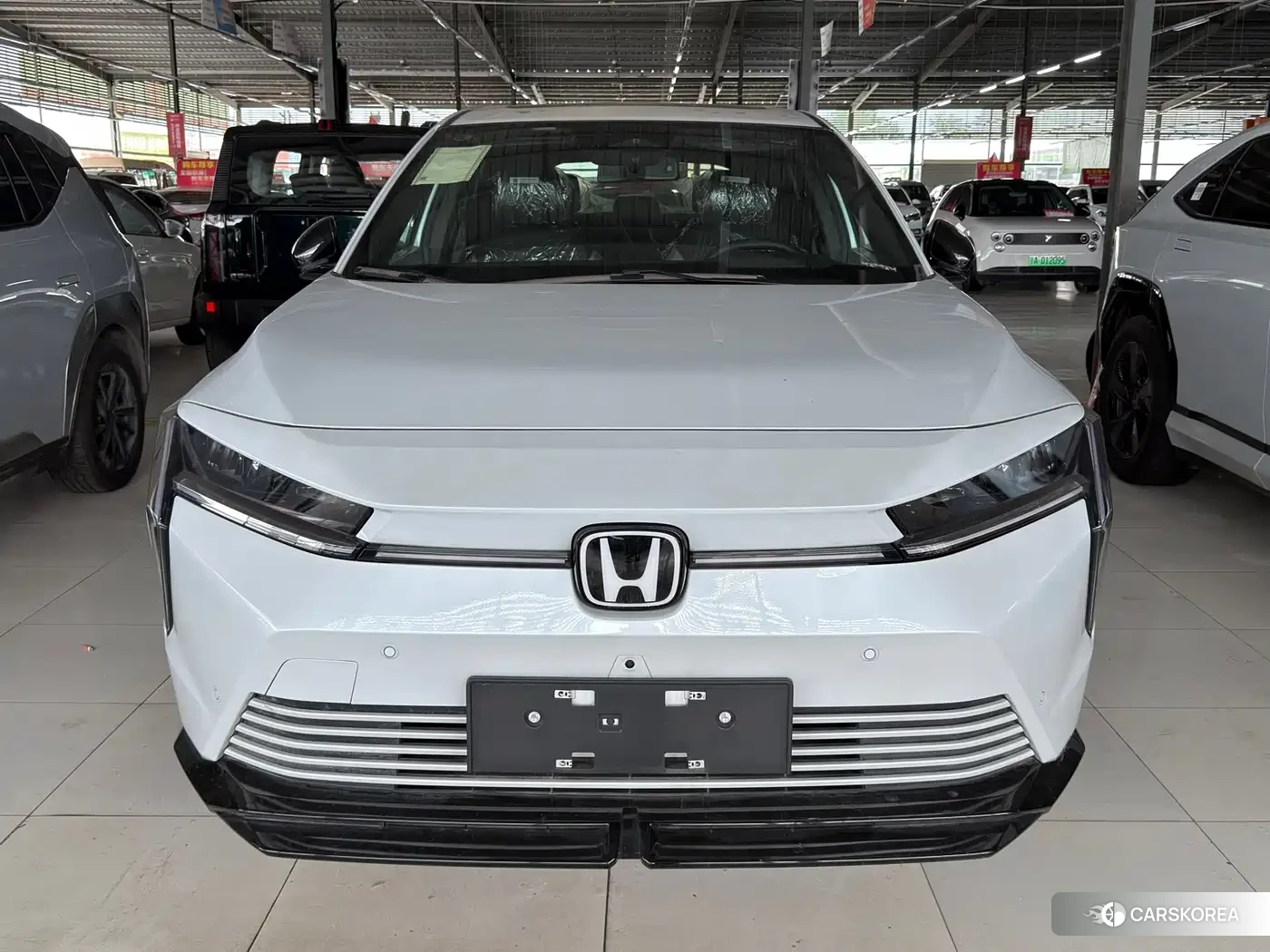 Honda e:NS2 2025 Silver/gray из Китая, фото 4