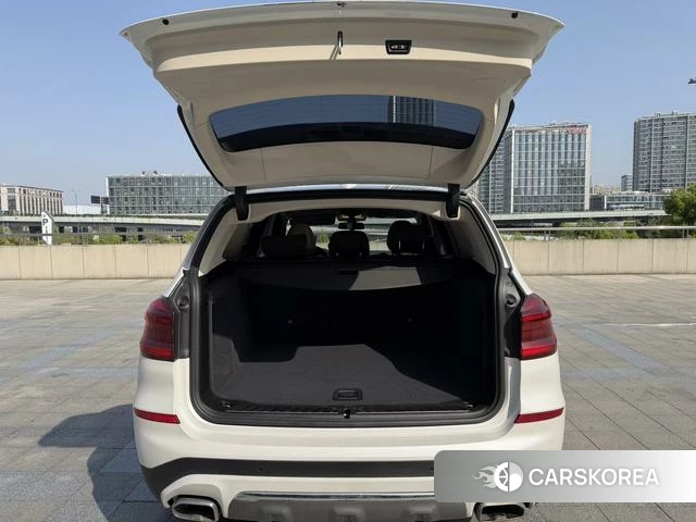 BMW X3 id 4272509 из Китая 23