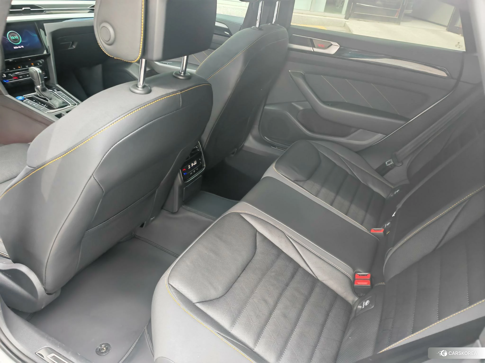Volkswagen CC 2022 Белый из Китая, фото 2