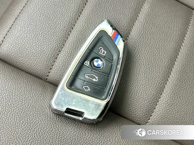 BMW X3 id 4273826 из Китая 13