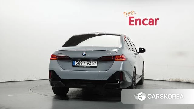 BMW 5 Series (G60) id 4729659 из Кореи 23