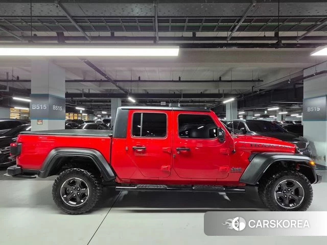 Jeep Gladiator (JT) id 3935606 из Кореи 13