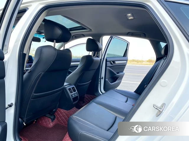 Honda Accord 2022 Белый из Китая, фото 3