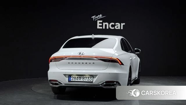 Hyundai The New Grandeur IG Hybrid id 3940983 из Кореи 13