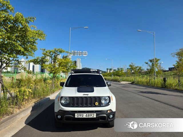 Jeep Renegade 2018 Белый из Кореи, фото 3