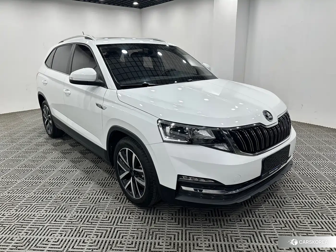 Skoda Komick 2023 Белый из Китая, фото 3