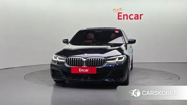 BMW 5 Series (G30) id 3685659 из Кореи 13