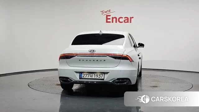 Hyundai The New Grandeur IG Hybrid id 3032207 из Кореи 13