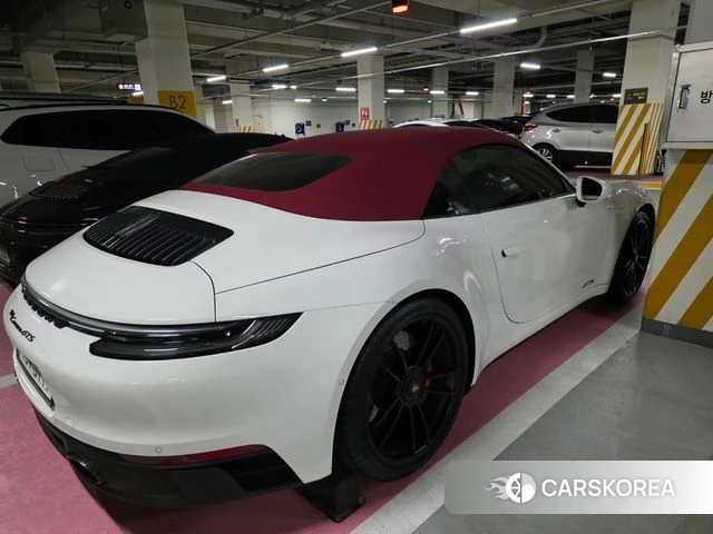 Porsche 911(992) id 4293137 из Кореи 8