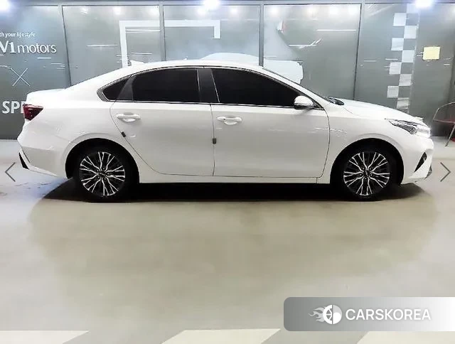 Kia The New K3 2nd generation 2022 Белый из Кореи, фото 3