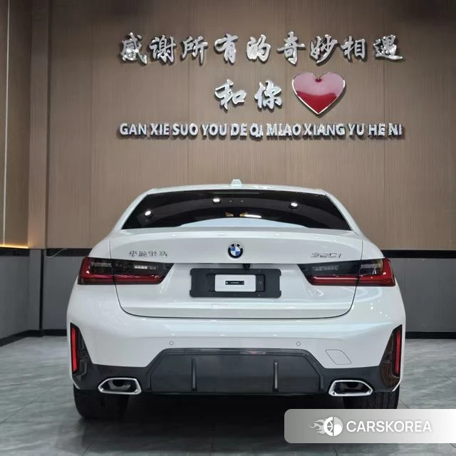 BMW 3 series 2024 Белый из Китая, фото 3