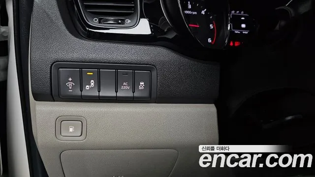 Kia All New Carnival id 2545409 из Кореи 13