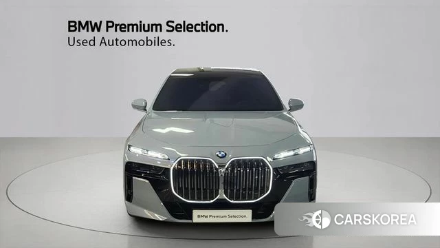 BMW 7 Series (G70) id 3876502 из Кореи 13