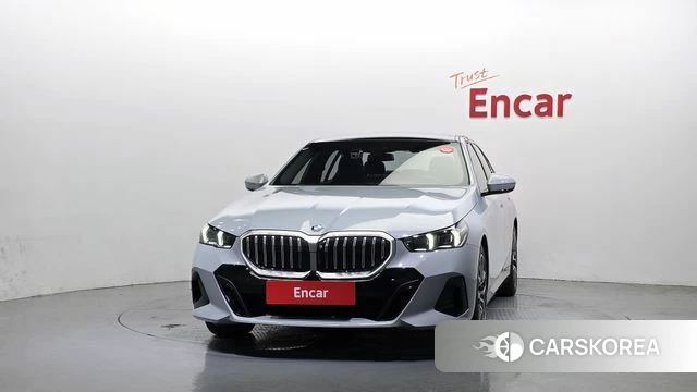 BMW 5 Series (G60) id 4505613 из Кореи 23