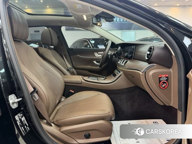 Mercedes-Benz E-class id 4334879 из Китая 21