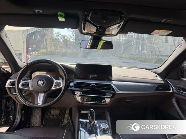 BMW 5 series 2022 Черный из Китая, фото 6