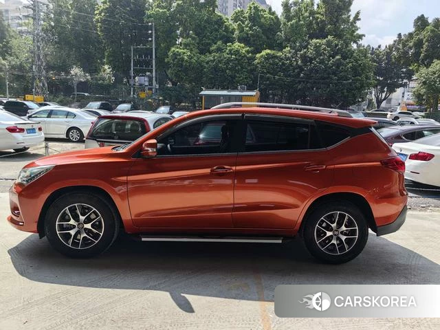 BYD Song 2018 Оранжевый из Китая, фото 6