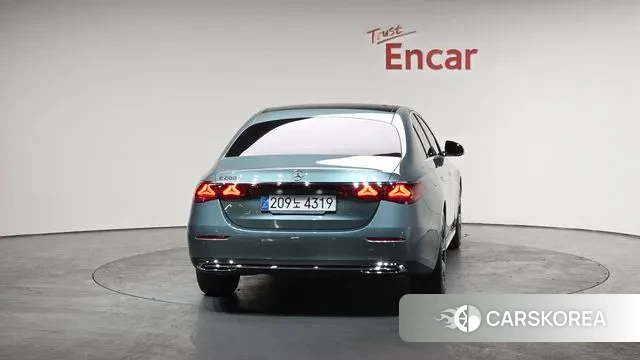 Mercedes-Benz E-Class W214 id 3619754 из Кореи 13