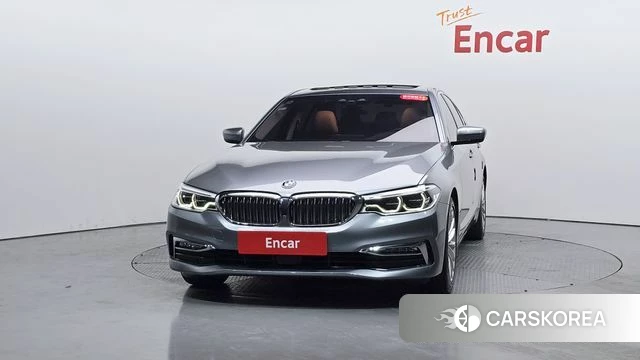 BMW 5 Series (G30) id 4615472 из Кореи 23