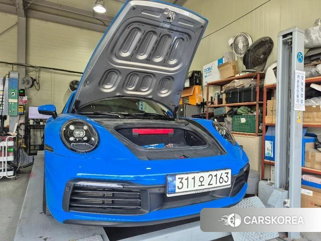 Porsche 911(992) 2021 Серебристо-серый из Кореи, фото 3