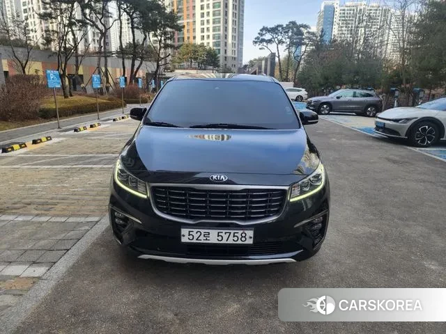 Kia The New Carnival id 3669570 из Кореи 7