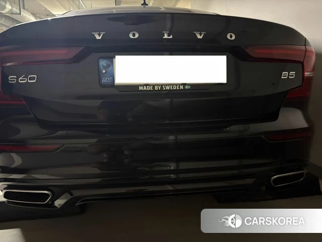 Volvo S60 3rd generation 2022 Черный из Кореи, фото 3