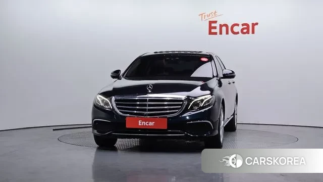 Mercedes-Benz E-Class W213 id 3728823 из Кореи 13