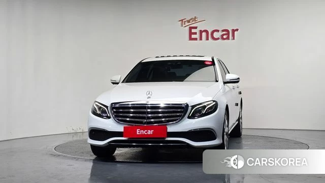 Mercedes-Benz E-Class W213 id 4551900 из Кореи 23