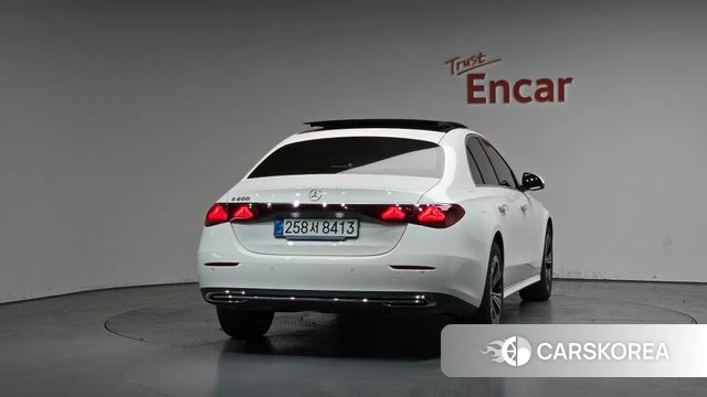 Mercedes-Benz E-Class W214 id 4177401 из Кореи 13