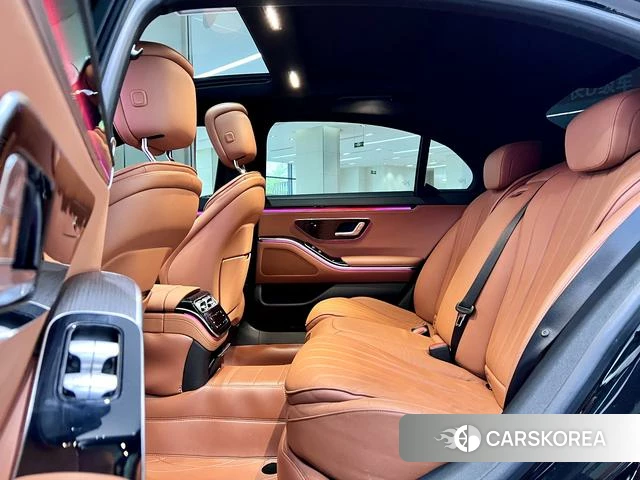 Mercedes-Benz S-class 2021 Черный из Китая, фото 3