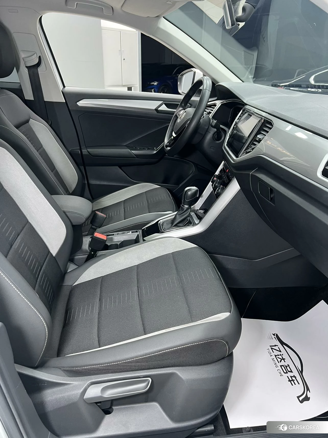 Volkswagen T-Roc id 4479579 из Китая 17